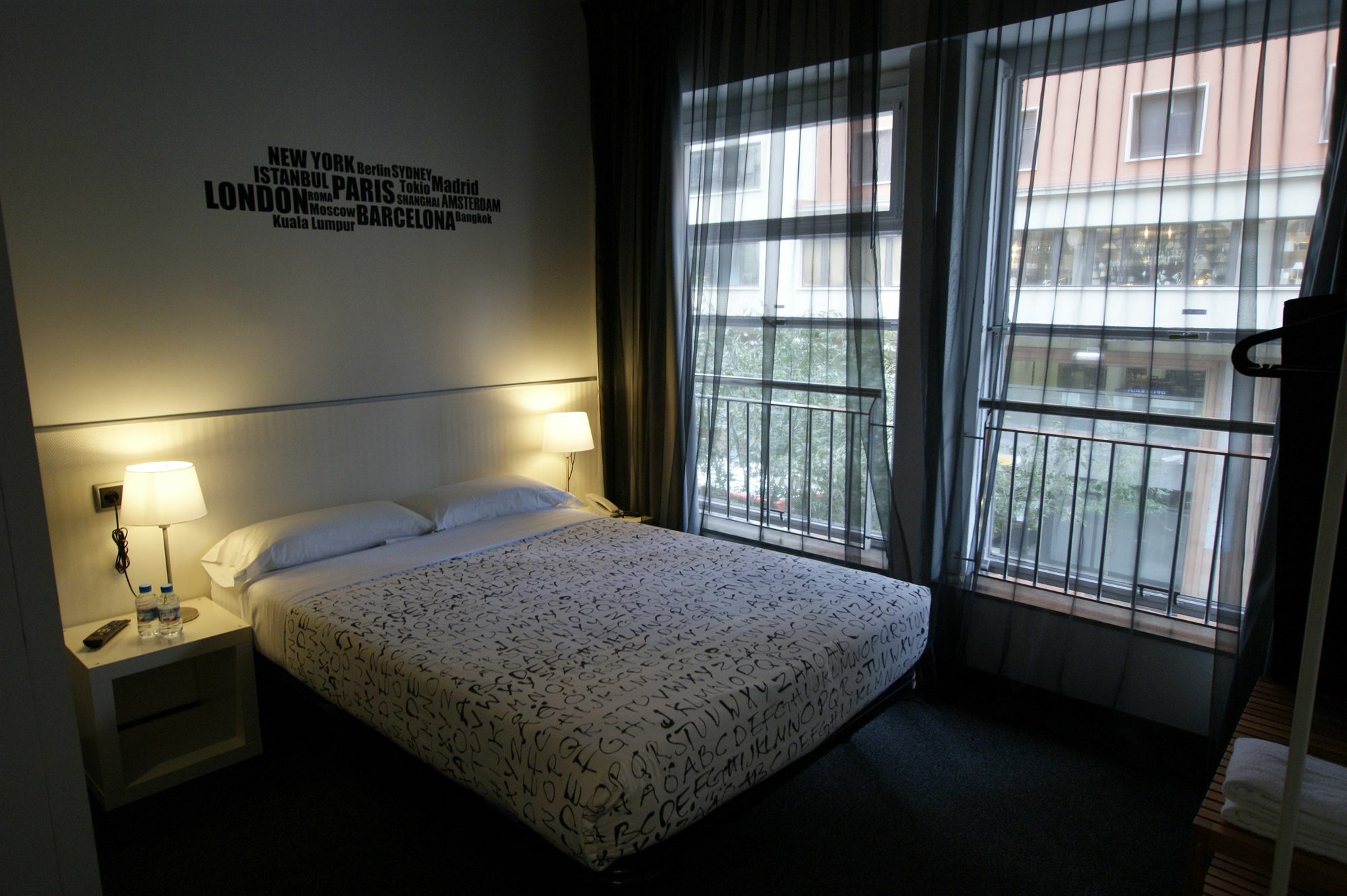 Q Barcelona Hotel Buitenkant foto